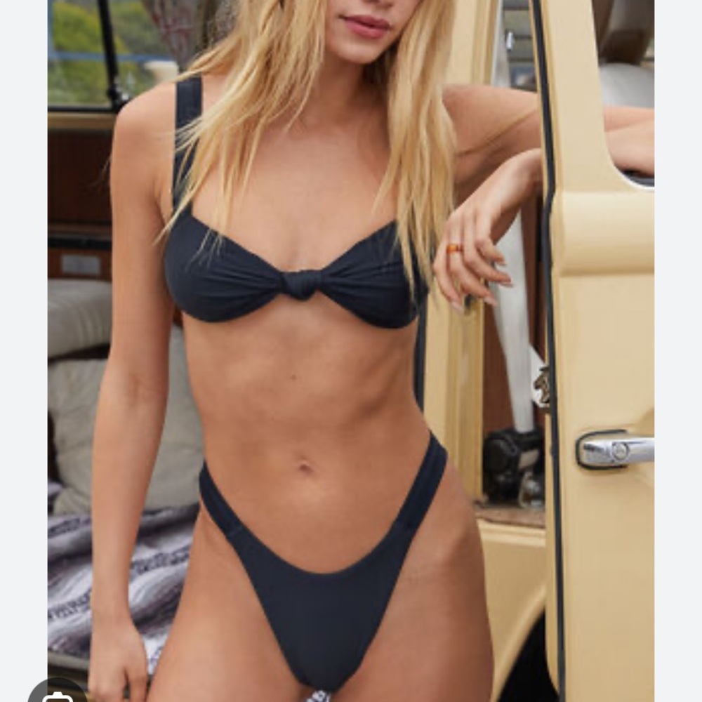 LA Hearts Black Olivia High Cut Bikini